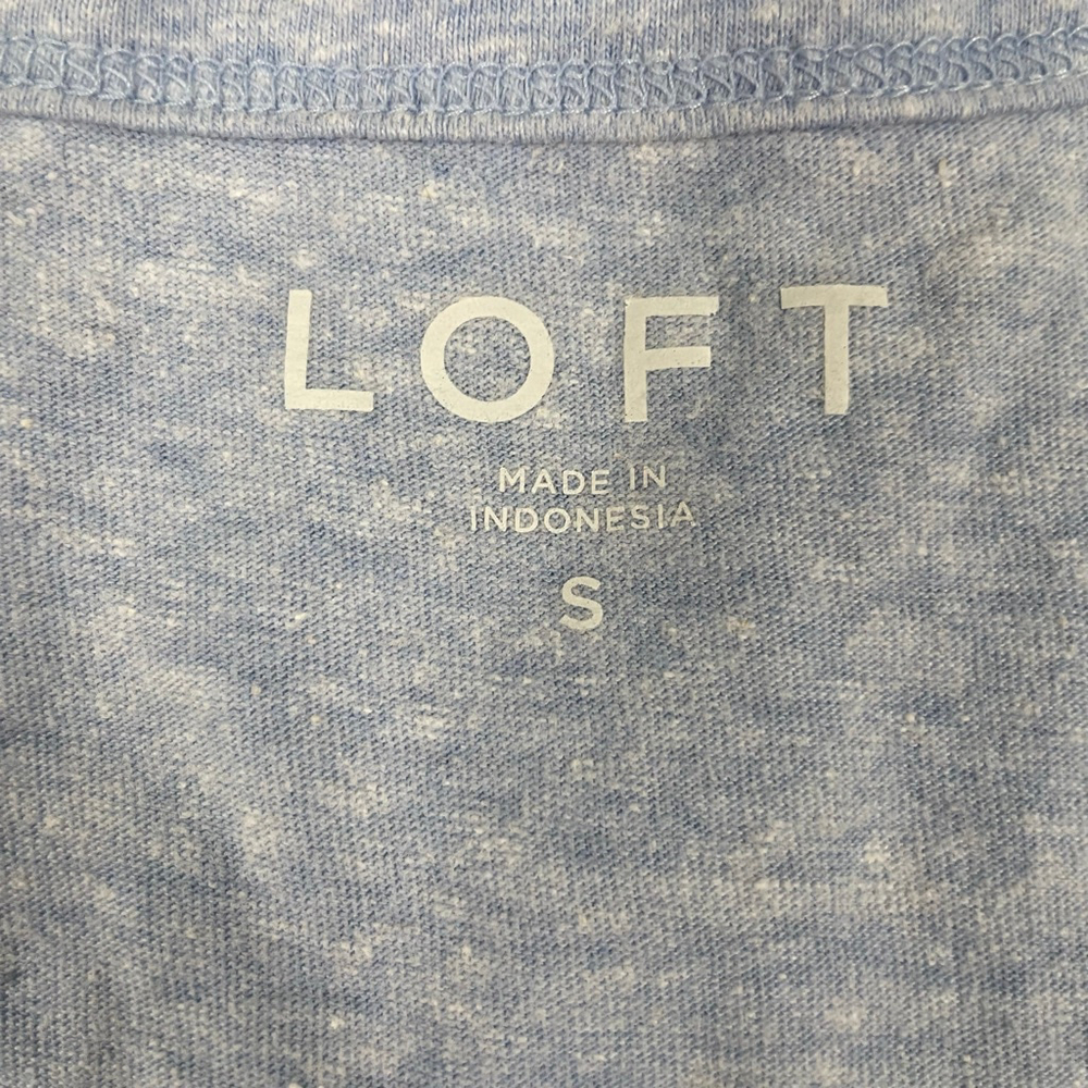 LOFT Women’s Small Blue Ruffle Sleeve Tank Top Lightweight Casual Knit - Picture 2 of 7